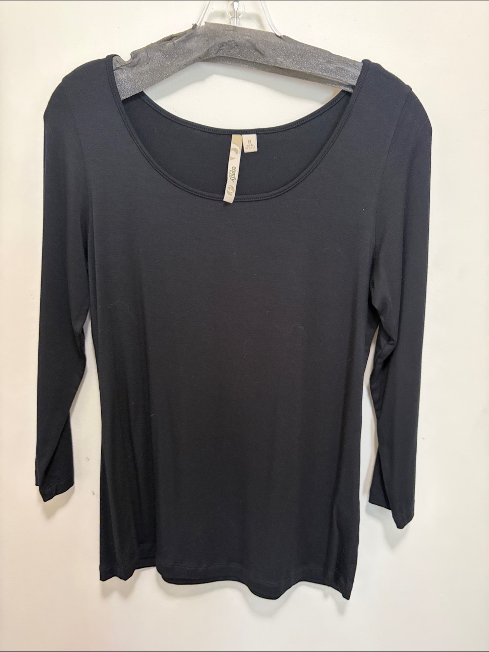 Comfy USA Black Scoop Neck Long Sleeve Top
